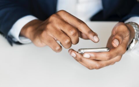 How to Add or Edit Contacts and Companies in eWay-CRM Mobile