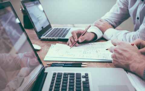 O radostech a strastech zavádění CRM systému do MSP