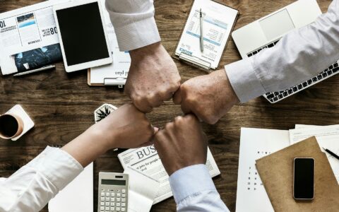 Konec složitého spravování oddělených databází díky Pohoda Connectoru