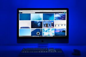 Why Are Desktop CRM Applications More Popular Than Web-Based Apps?