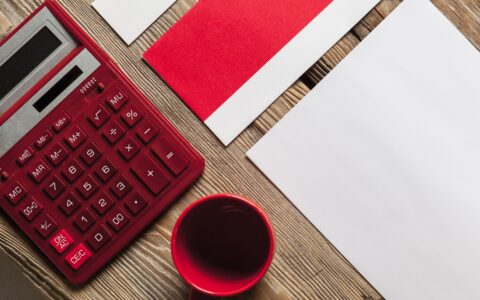 How to Create an Accurate CRM Project Budget