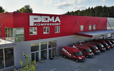Servisní modul je pro Kompresory PEMA alfou a omegou