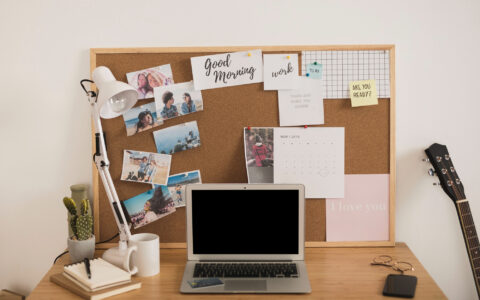 Je home office stále ešte benefit? Vďaka eWay-CRM vás pri práci nič nerozhodí