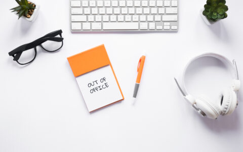 Ako správne napísať automatickú odpoveď počas neprítomnosti