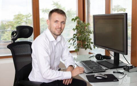 E-mailová automatizácia ušetrí až tretinu pracovného času obchodníkov