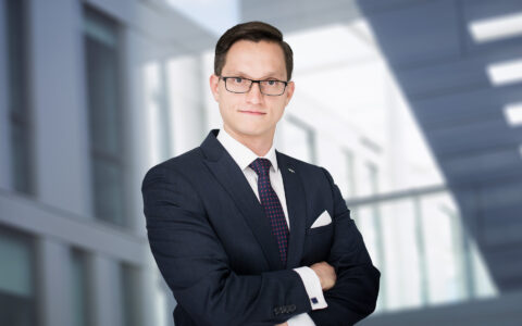 Learning from Repetitive Mistakes: A Guide to Overcoming the Sunk Cost Fallacy