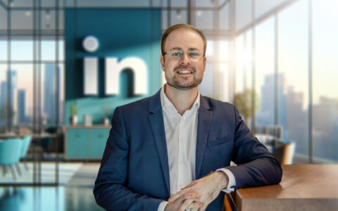 Job Search: Essential Tips & LinkedIn Strategies for Finding Your Dream Job