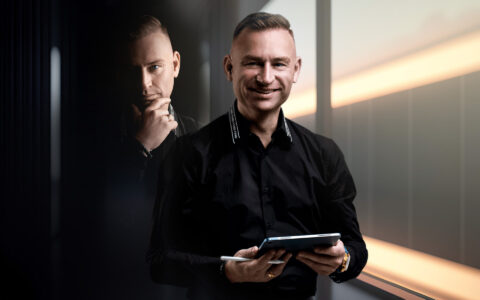 Introvertný alebo extrovertný manažér? Zbytočný spor